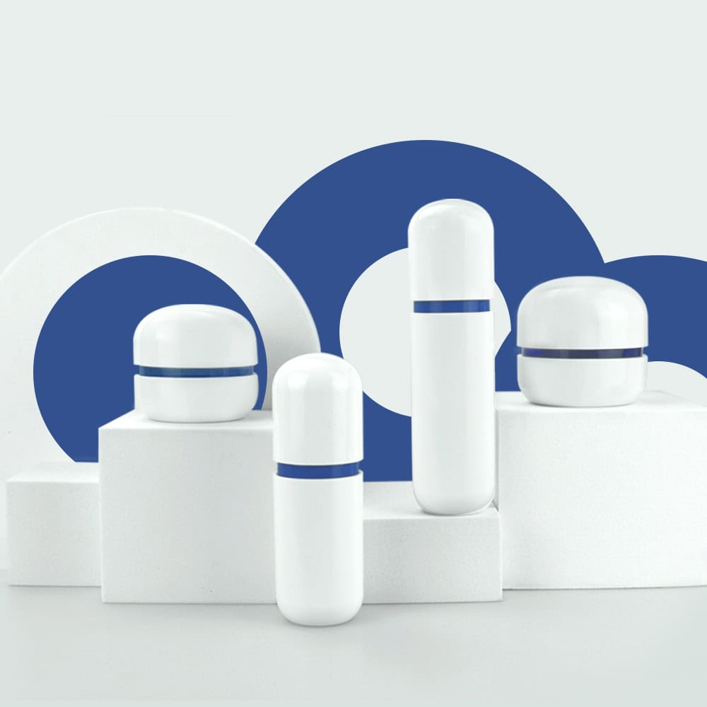 Four white cylindrical double-wall 30ml and 50ml cream jars with blue stripes are displayed on white blocks against a gray background.