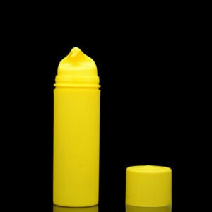 Botellas con bomba sin aire para cosméticos de PP de diseño libre SWC-BPA100-150 sin tapa, sobre un fondo negro, que recuerda el elegante diseño de las botellas con bomba para cosméticos.