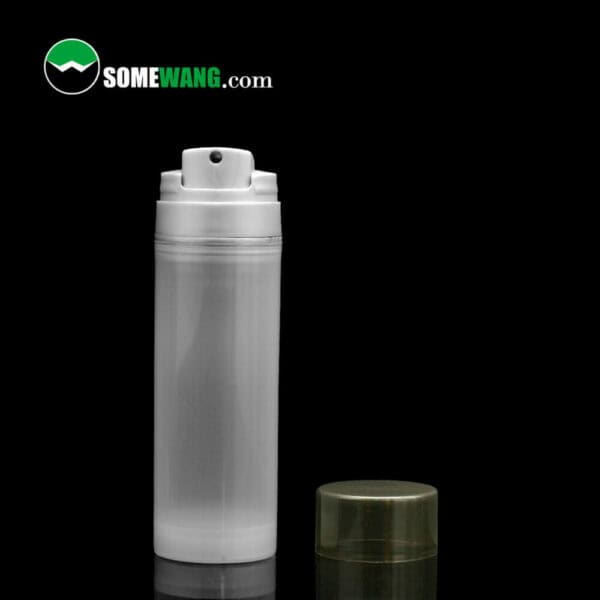 A SWC-BPA60 Refillable PP Material Emulsion Airless Pump Bottle with a cap, displaying the logo "somewang.com" on a dark background.