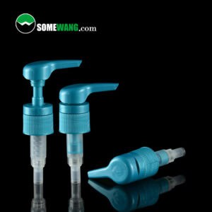 Three varying types of teal New Arrived 24-410 or 28-410 Plastic Lotion Pump dispenser heads on a reflective surface against a black background, with the text "somewang.com" visible.