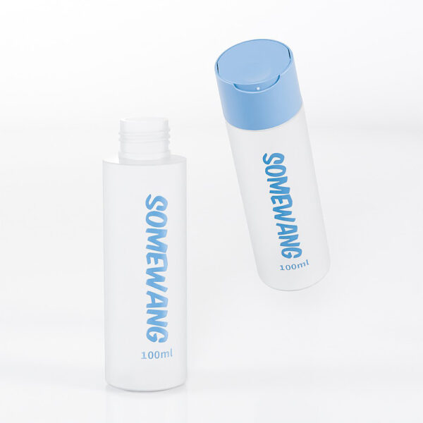 Two 100ml white PE bottles with "SOMEWANG" labels and blue caps: one upright, open; the other tipped.