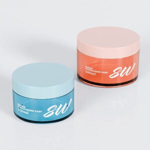 A blue "SW" 150ml container and a pink 200g PET jar for face/body creams sit on a light gray surface.