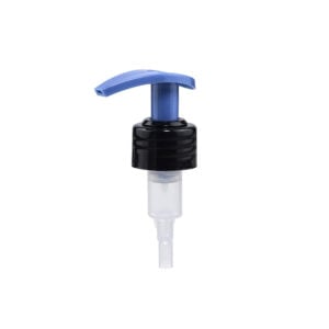 A 28/410 Screw Lotion Pump Sprayer Cap PP Plastic Body Shampoo Bottle with a blue handle and clear nozzle, isolated on a white background.