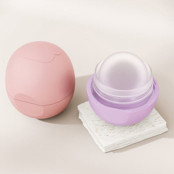 A pink 10g PP Deodorant Container with its lid off shows a lavender interior and frosted orb on paper. Another closed container sits next to it.