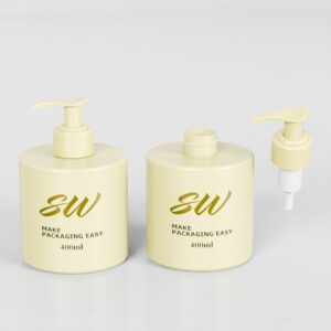 Dos lindas botellas de loción beige de 400 ml, una con bomba y otra sin bomba, etiquetadas "SW Make Packaging Easy" en plástico PET de estilo de hombro plano.