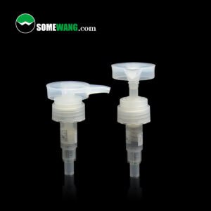 Dwa przezroczyste plastikowe dozowniki z pompką, oznaczone „SOMEWANG 540ML HDPE” na czarnym tle, z napisem „SomeWang.com” w lewym górnym rogu.