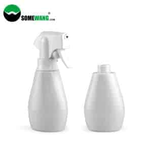 Un flacone spray in PET SOMEWANG bianco da 300 ML con tappo a vite, con marchio "SOMEWANG.COM", che mostra opzioni di stampa personalizzabili.