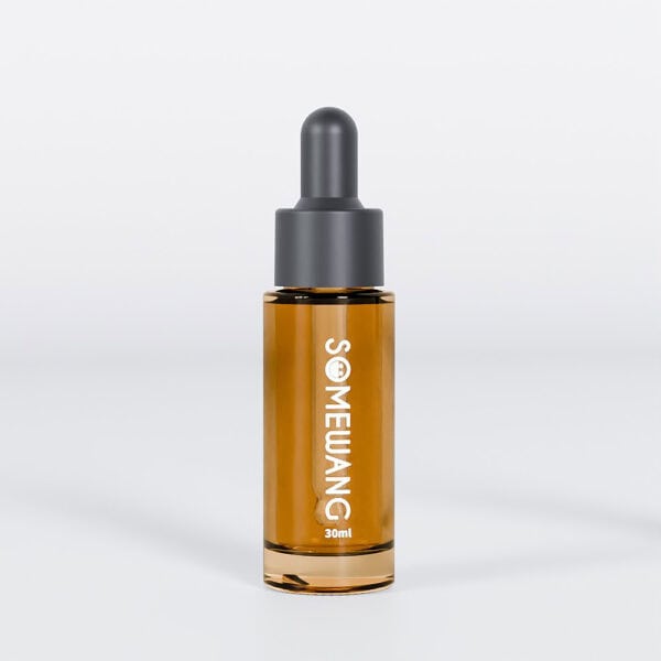 A sleek 30ml amber glass dropper bottle labeled "Somewang" with an 18/410 closure stands upright against a plain backdrop.