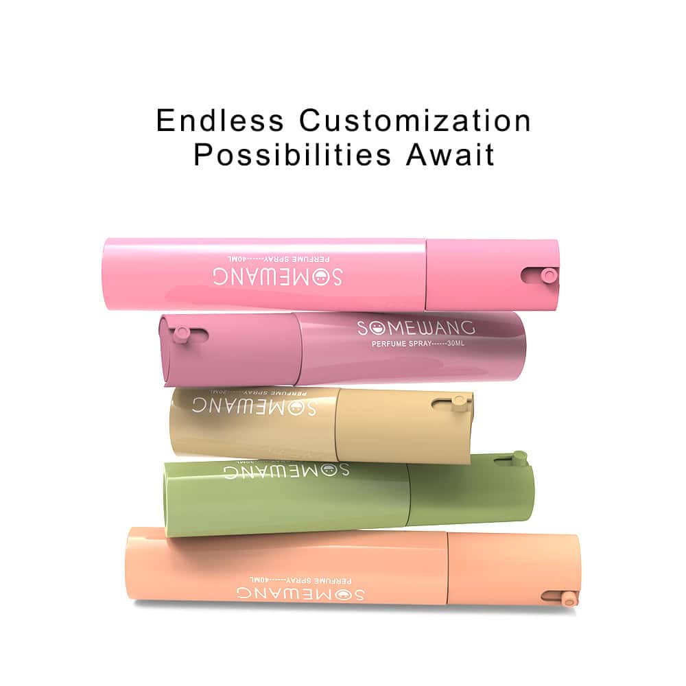 ขวดน้ำหอมสีสันสดใส 4 ขวดบนพื้นหลังสีขาว พร้อมข้อความว่า “Endless Customization” ปรับแต่งกลิ่นอันเป็นเอกลักษณ์ของคุณได้อย่างง่ายดาย