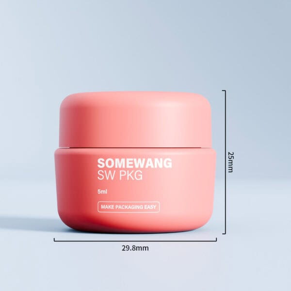 Stoples merah muda 5ml berlabel "SOMEWANG SW PKG," tinggi 25mm, lebar 29,8mm, dengan latar belakang biru muda.