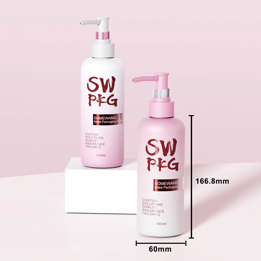 İki adet pembe-beyaz "SW PFG" losyon şişesi gösterilmektedir: 360 ml ve 305 ml PET yuvarlak pompalı şişeler.