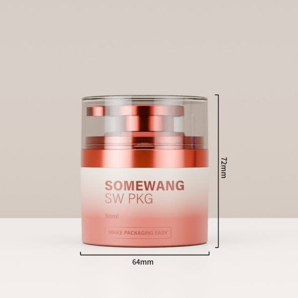 This 50ml rose gold and clear cosmetic jar (64x72mm) is a stylish choice for your beauty products.