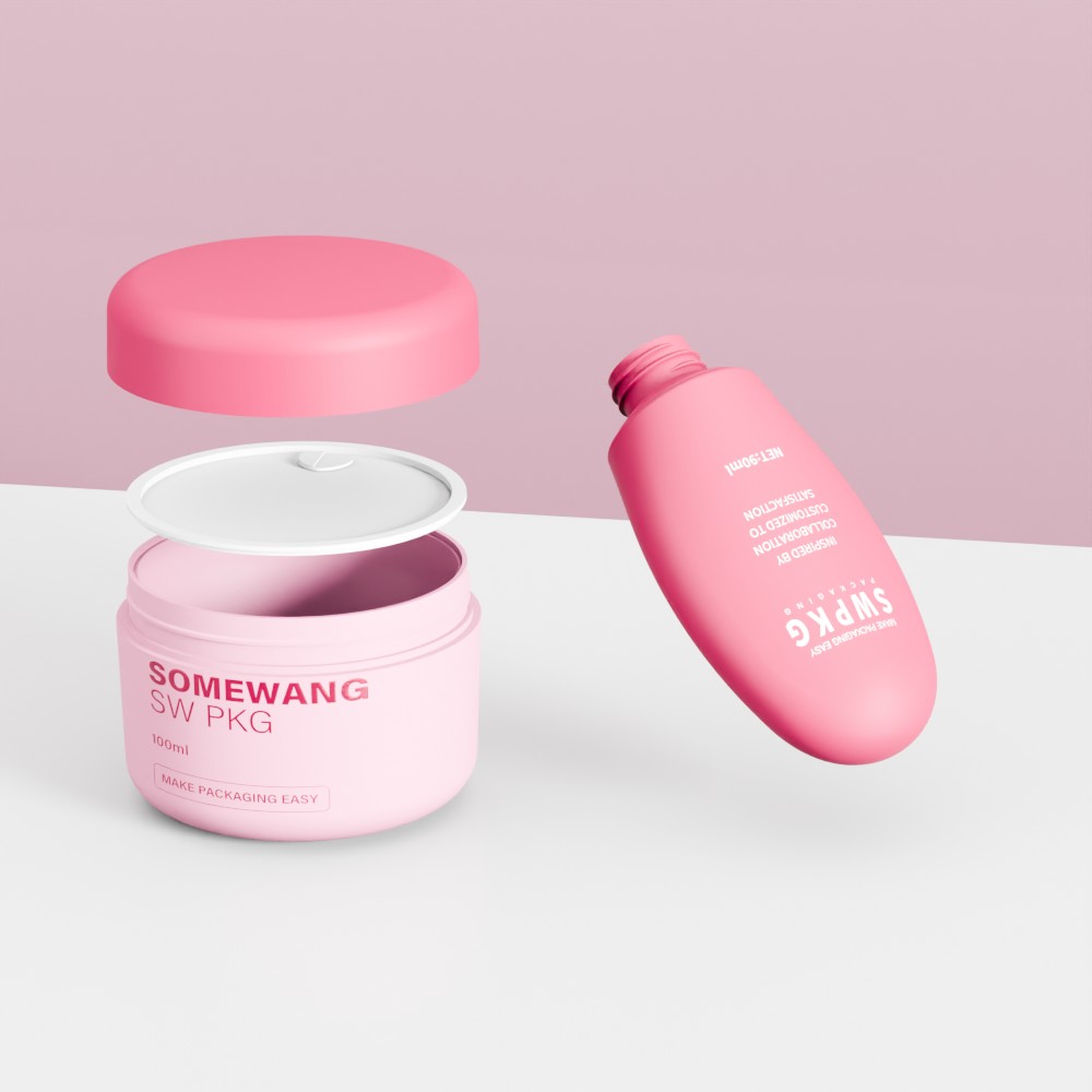Pembe ve beyaz bir yüzey üzerinde duran iki adet pembe "SOMEWANG SW PKG" ve "SWPKG" kapları, özel ambalajlarını sergiliyor.