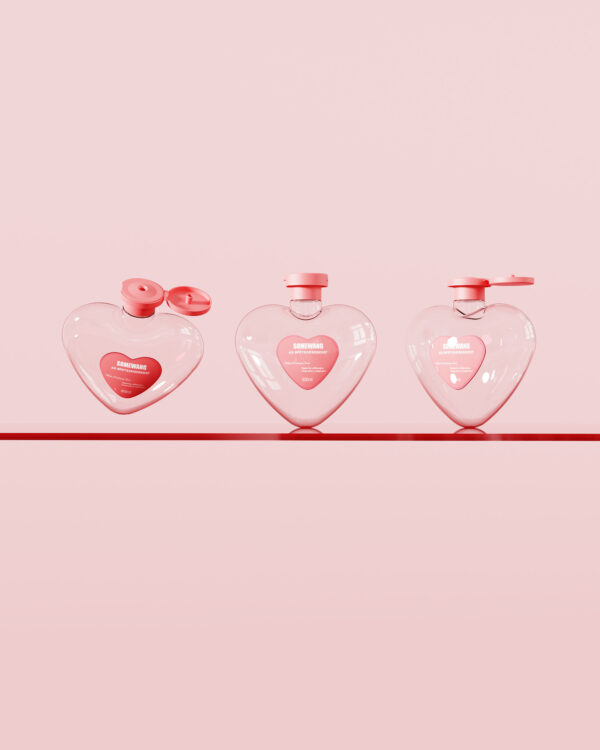 Customized 300ml PETG Heart-shaped Bottle with Flip-top Cap
